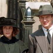 Julia Roberts and Liam Neeson