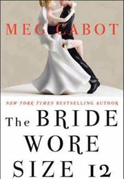 Heather Wells Mystery: The Bride Wore Size 12