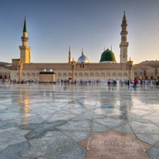 Discover Al-Masjid An-Nabawi