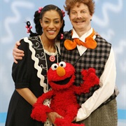 Mr. Noodle's Other Sister, Miss Noodle