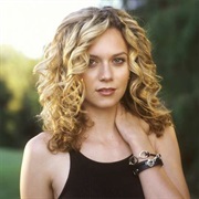 Hilarie Burton