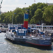 Summer Pint Aboard Tattershall Castle