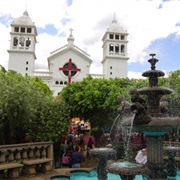 Ruta De Las Flores, El Salvador