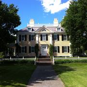 Longfellow House Washington&#39;s Headquarters National Historic Site