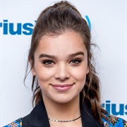 Hailee Steinfeld