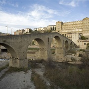 Puente Viejo De Manresa