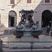 Fontana Delle Tartarughe
