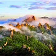 Gongryong Ridge, Seorak Mountain