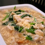 Wat Tan Hor (Flat Rice Noodles in Silky Egg Gravy)
