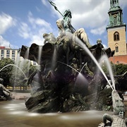 Neptunbrunnen, Berlin