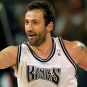 Vlade Divac