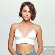 Willa Holland