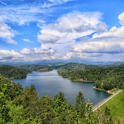 Lokvarsko Jezero