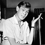 Johnnie Ray, 63, Liver Failure Due to Chronic Alcoholism