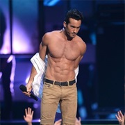 Aaron Diaz
