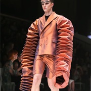 Accordion Suit