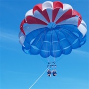 Waikiki Parasailing