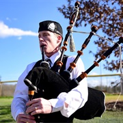 Play Bagpipes in Scotland
