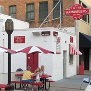 Cozy Inn (Salina, KS)