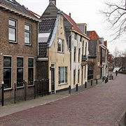 Dorpsstraat, Ons Dorp