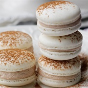 Cinnamon Macaron