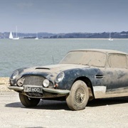 Aston Martin DB6