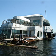 Friendship 500, Maple Ridge, British Columbia