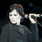 Dolores O'Riordan (The Cranberries)