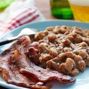 Bruna Bönor Med Fläsk (Brown Beans and Pork)