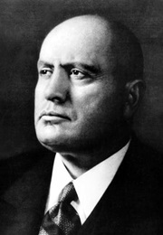 Benito Mussolini (Benito Mussolini)