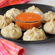 Momos