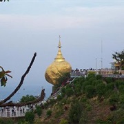Pilgrim Tour to the Golden Rock, Myanmar
