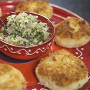 Viskoekjes Met Seldersalsa