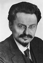 Leon Trotsky (Leon Trotsky)