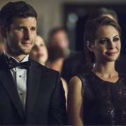 Alex & Thea (Arrow)