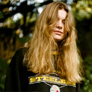 We Fell in Love in October - Girl in Red