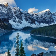 Valley of Ten Peaks