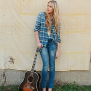 Holly Williams