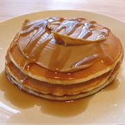 Pancakes With Peanut Butter