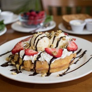 Waffle Sundae