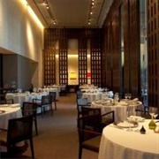 Restaurant Guy Savoy