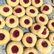 Hallongrotta / Thumbprint Cookies