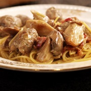 Spaghetti Met Worst, Spekjes En Champignons