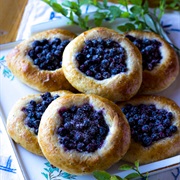 Blueberry Bun