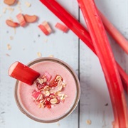 Rhubarb Crumble Milkshake