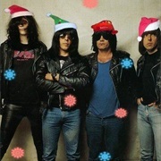 Merry Christmas (Let's Not Fight Tonight) - The Ramones