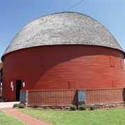 Round Barn in Arcadia, OK
