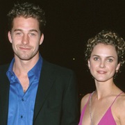 Keri Russell and Scott Speedman