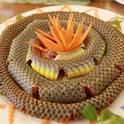 Thịt Rắn (Snake Meat)