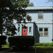 Dylan Childhood Home, MN